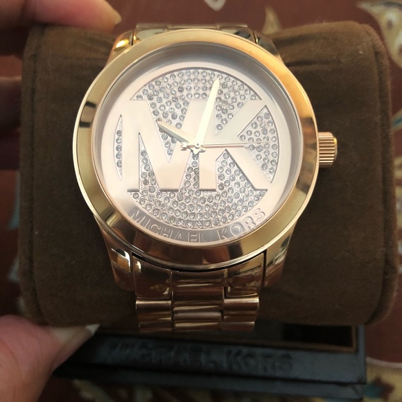 MK watch - Picture 1 of 5